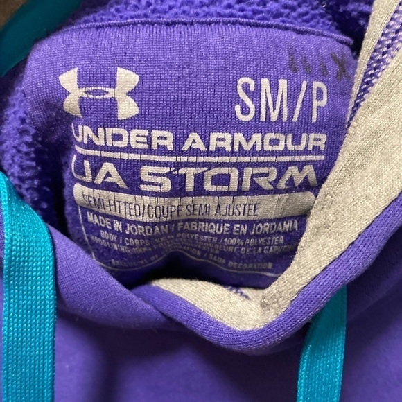 Under Armour Purple And Gray Sweatshirt Women’s Small - Picture 3 of 4